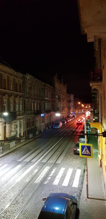 فندق إلفيففي  Polska Poduszka Na Franka المظهر الخارجي الصورة